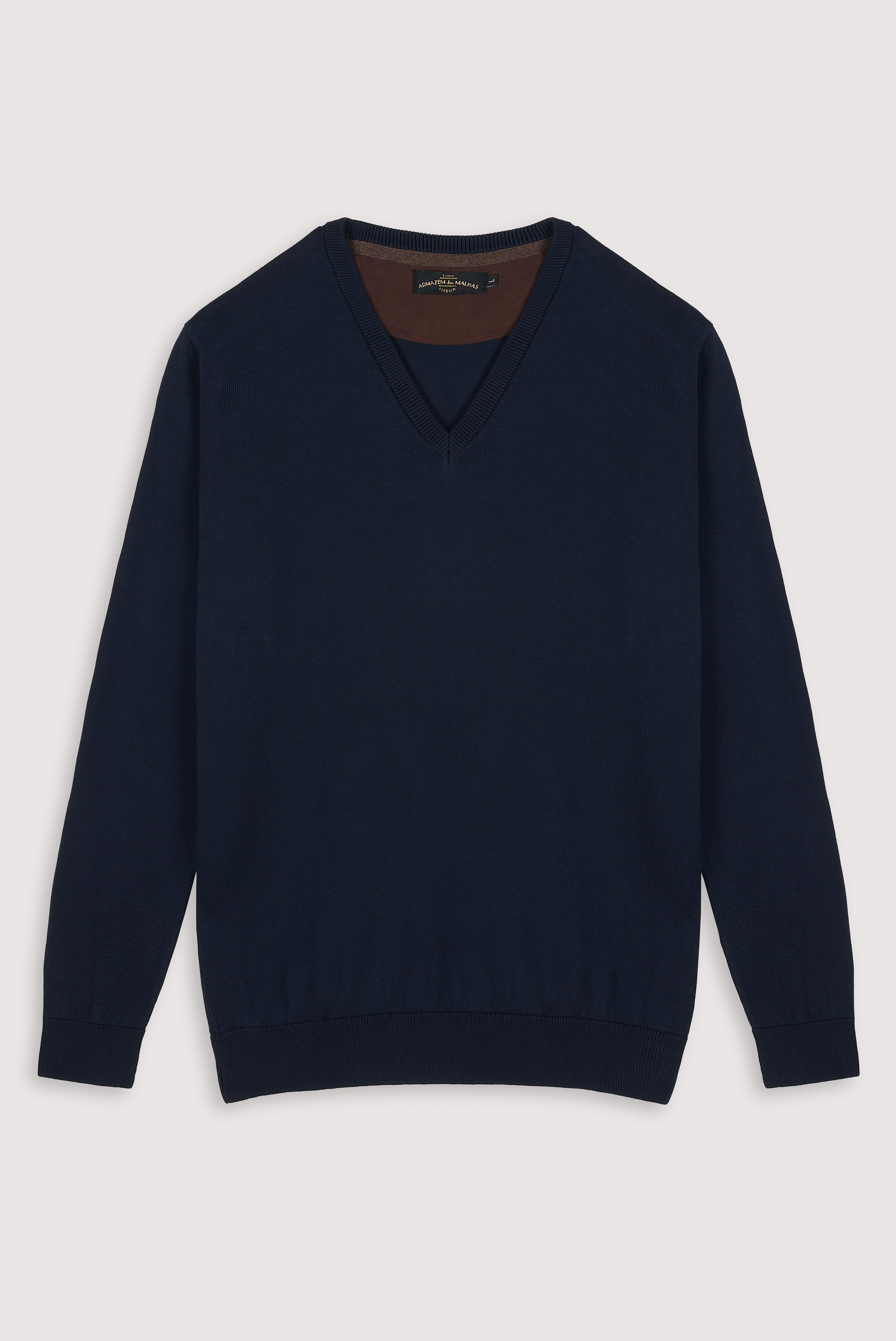 Camisola clássica de algodão com decote em V