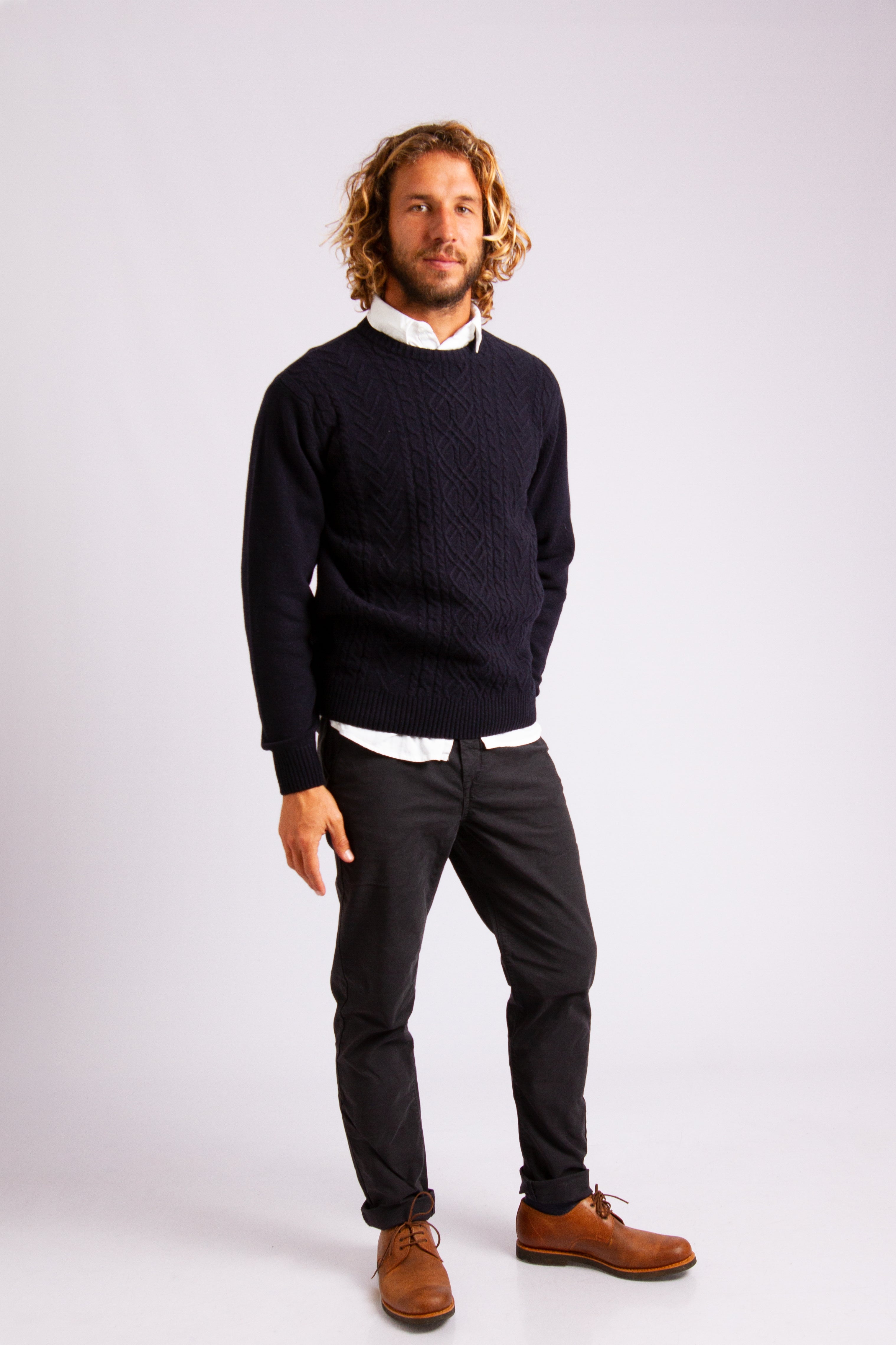 Camisola de lã de cordeiro estilo pescador