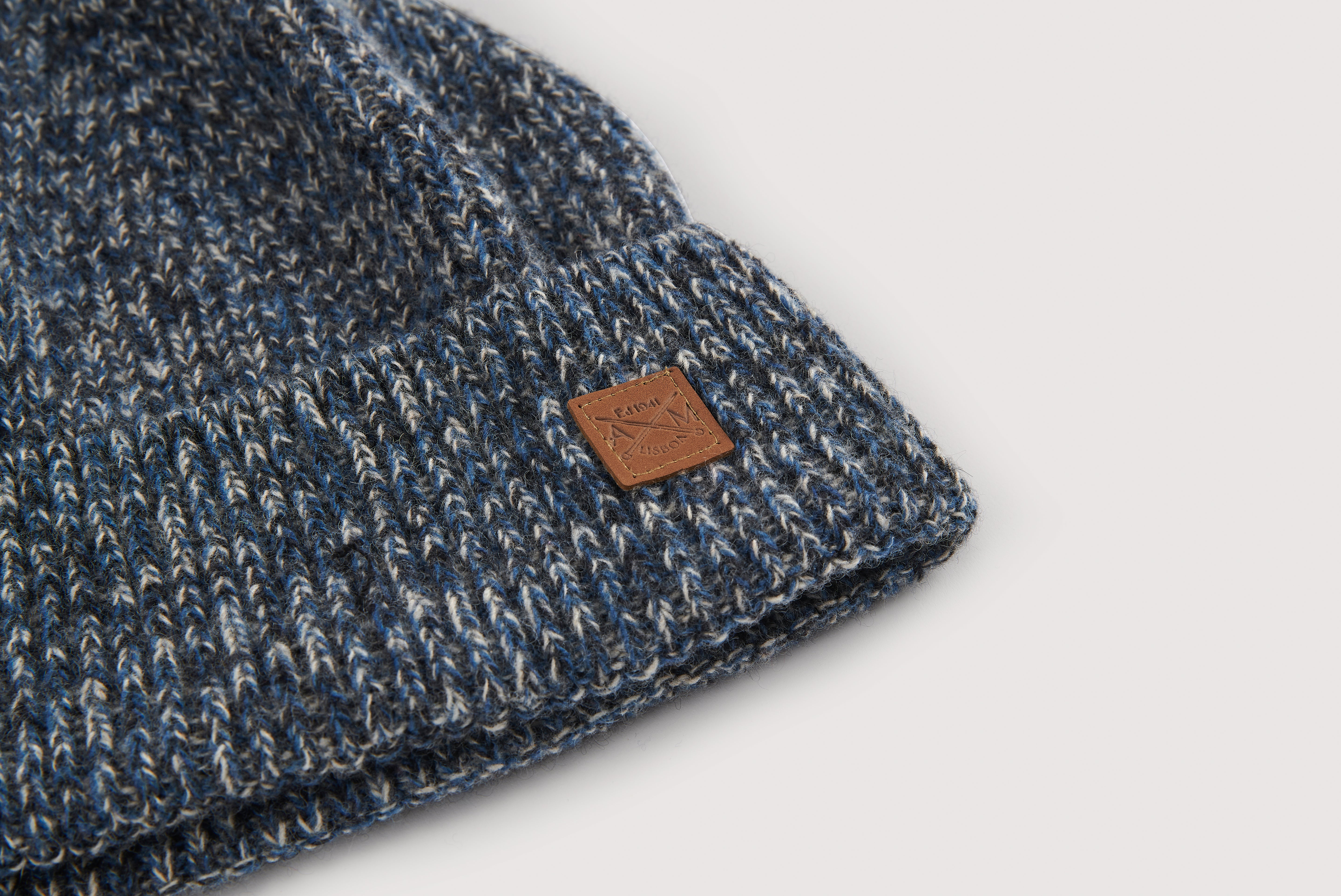 Gorro com Textura em Lã