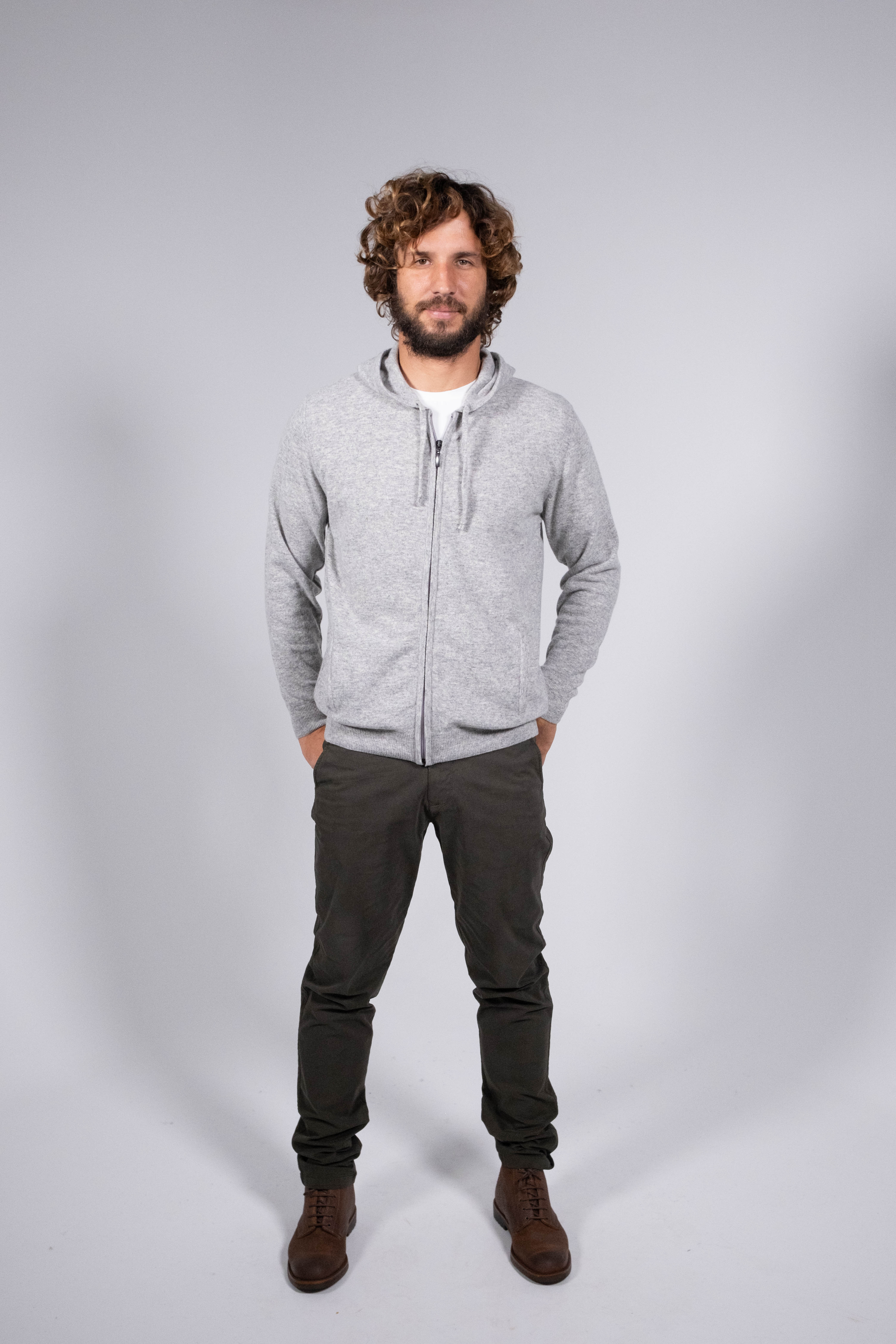 Lambswool Zipped Cardigan with sweatshirt