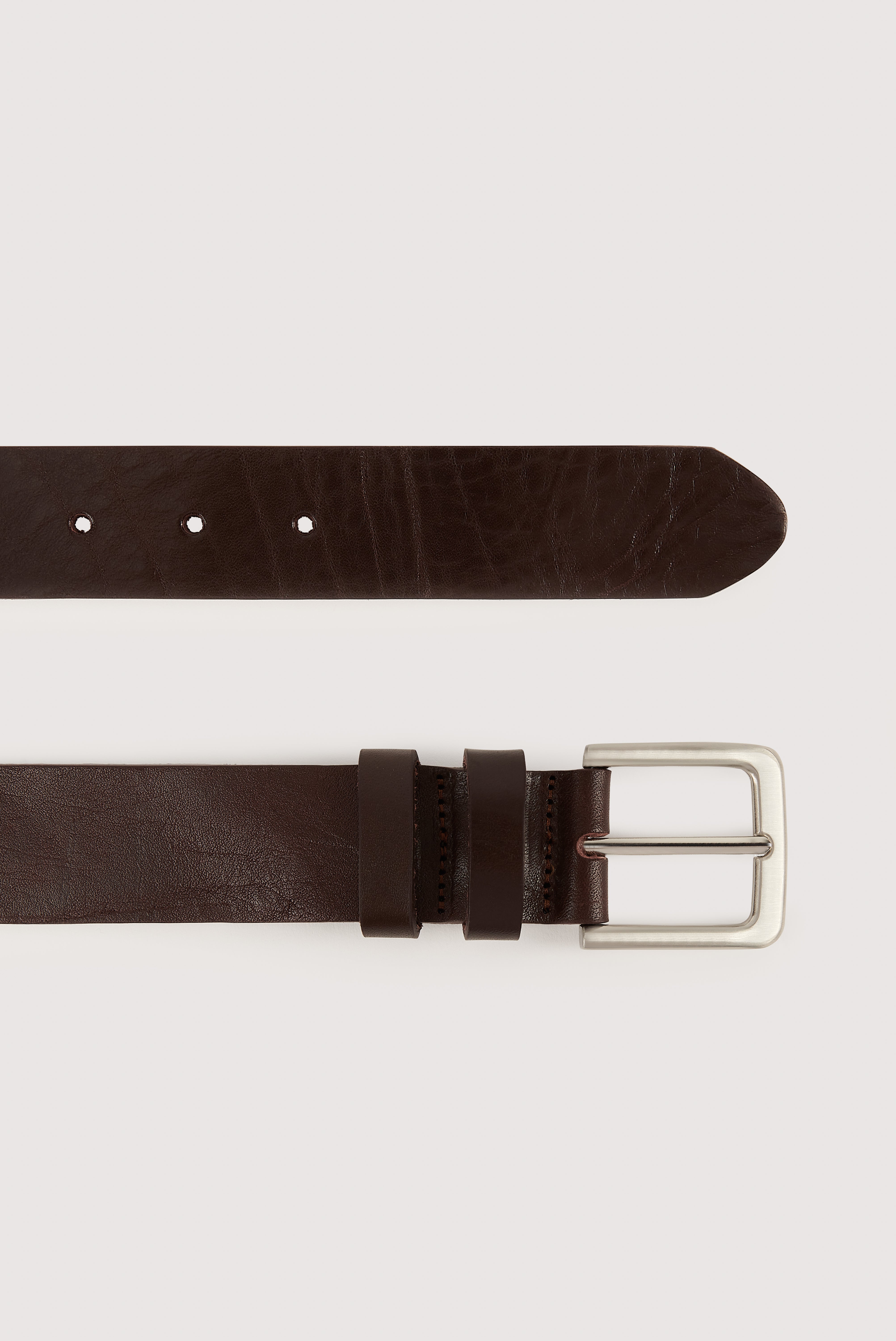 Classic leather belt